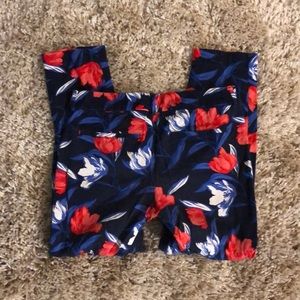 Old Navy Spring Floral Pixie Pants